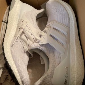 Men’s Adidas Ultraboost size 11